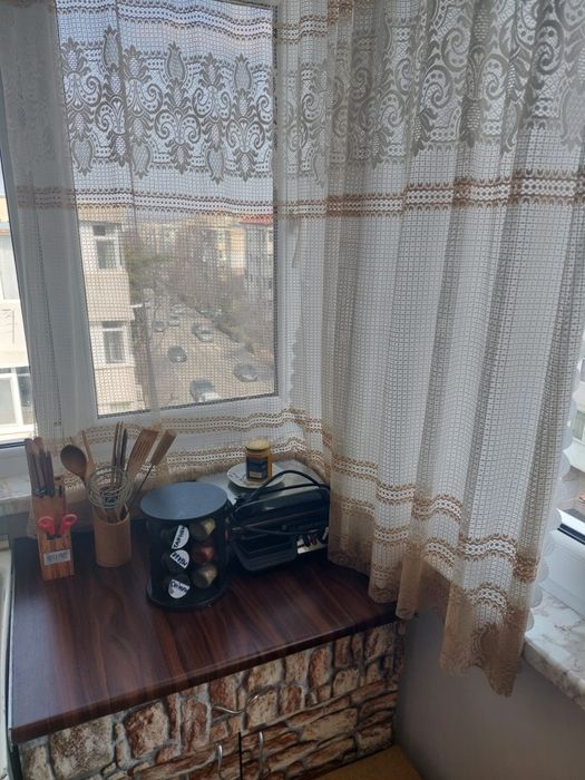 Proprietar vând apartament 2 camere decomandat Tulcea str Podgoriilor