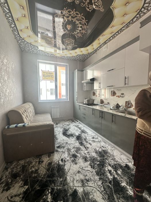 Квартира сотилади