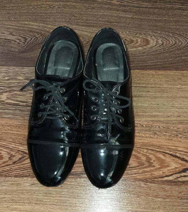 Женские  туфли .