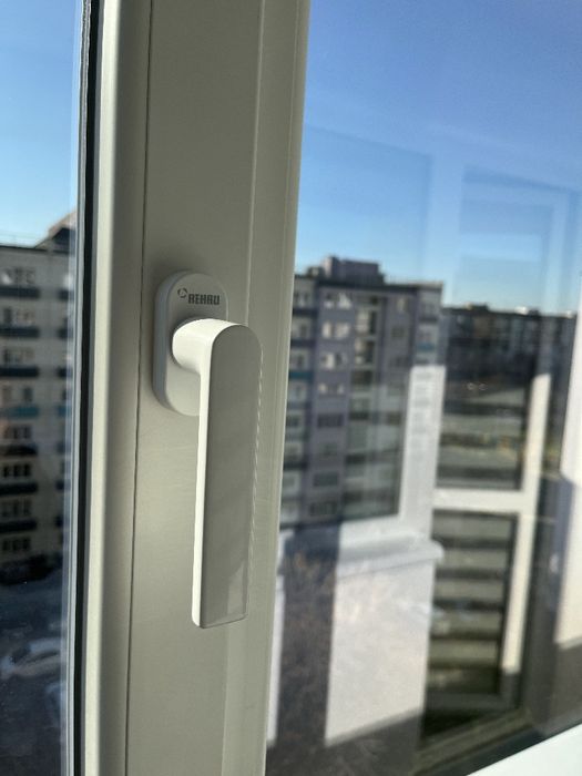 Дава се под наем Тристаен апартамент в Бургас, Славейков - 60 кв.м за 510 € - Снимка #12