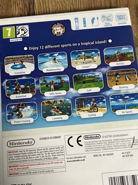 Nintendo Wii Конзола с аксесоари и игри