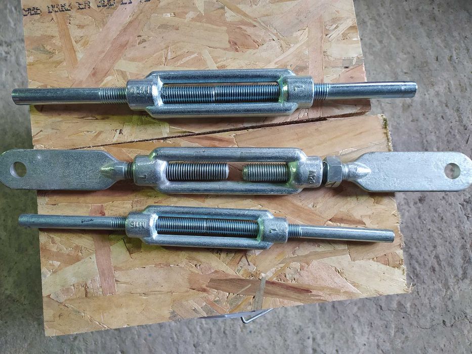 Скоби за изпъване на важета