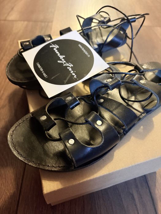 Sandale romane FunkyFain marimea 37