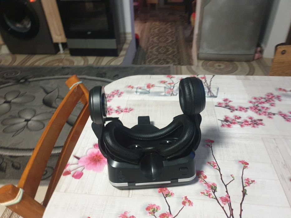 Vr. Очила за виртоална реалност