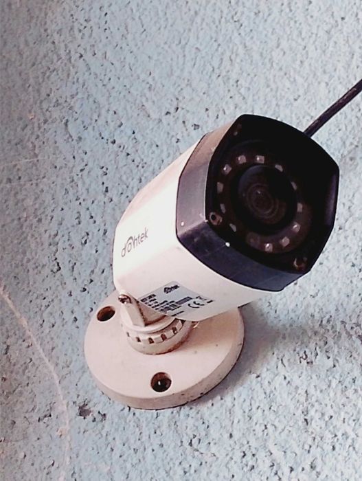 4-канален DVR + 4 бр. камери + окабеляването + монитор