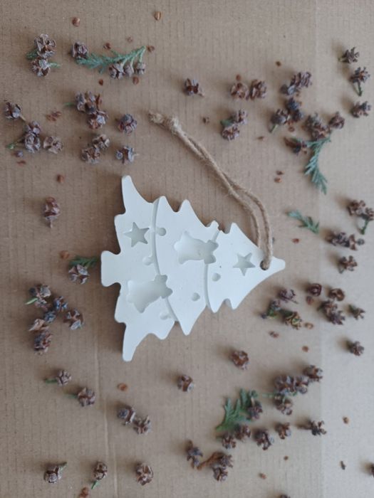 Гипсови изделия и фигурки