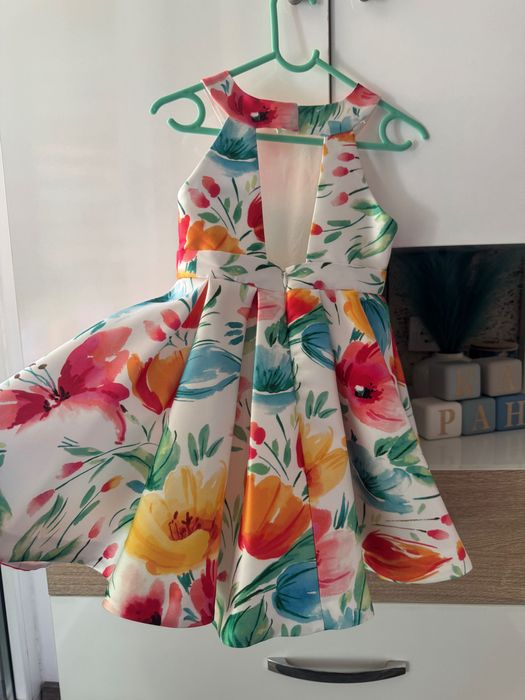Много красива флорална рокля Abel and Lula! Като нова! Размер 5 г. 110