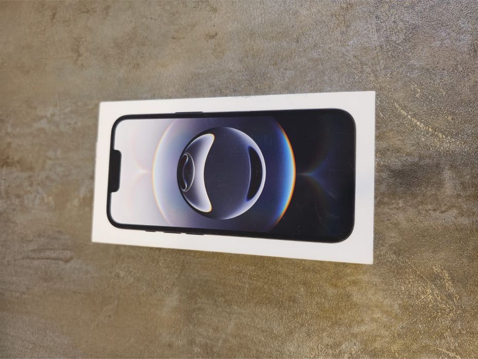 продаю Iphone 16e, б/у