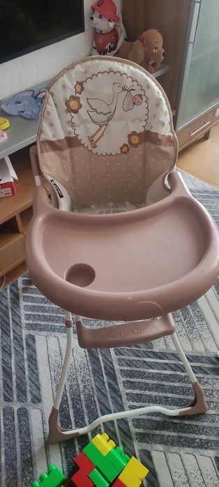 Стол за хранене с масичка