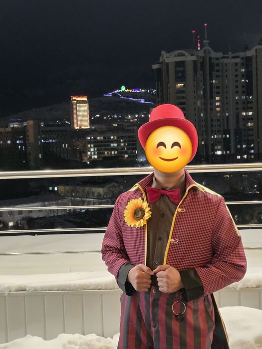 Продам костюм клоуна