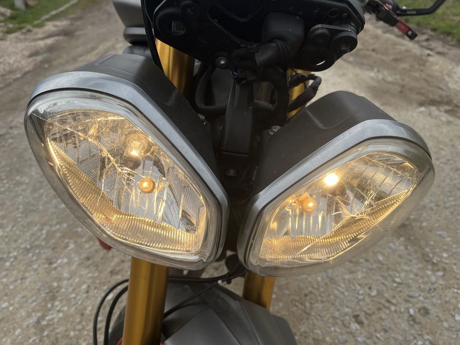 Triumph Street Triple 675