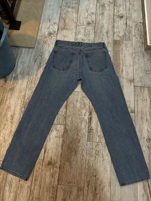 Оригинални дънки GAP, закупени от Шанз Елизе, Париж