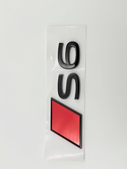 Emblema AUDI S6 spate negru NOU