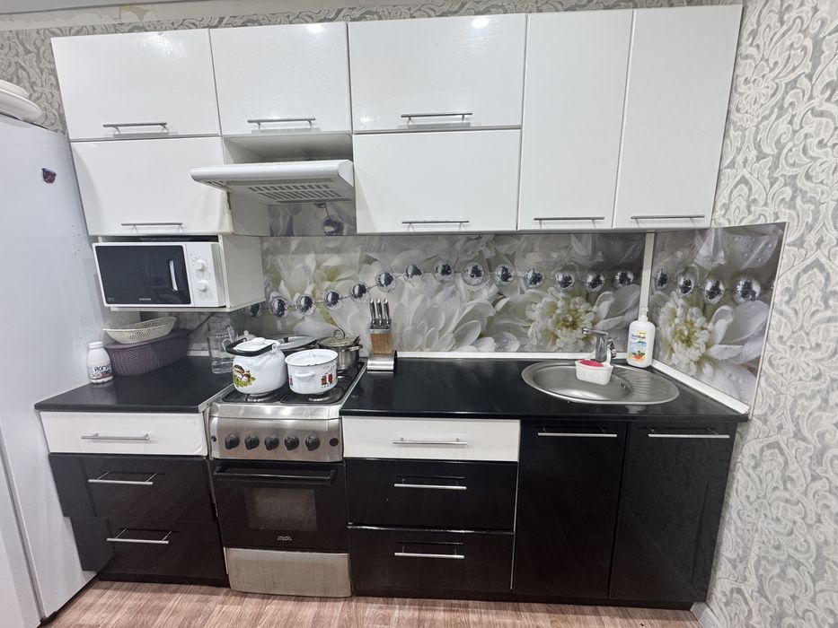 Продам кухонный гарнитур