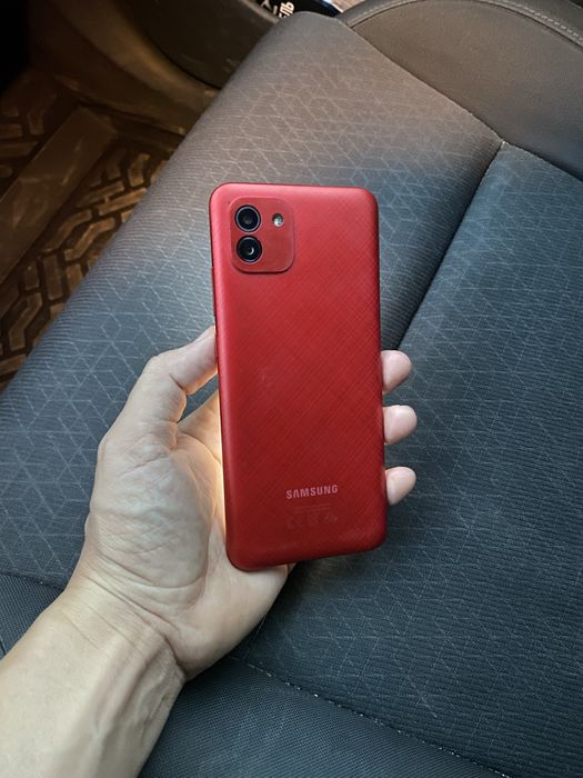 Samsung A03 почти новый телефон