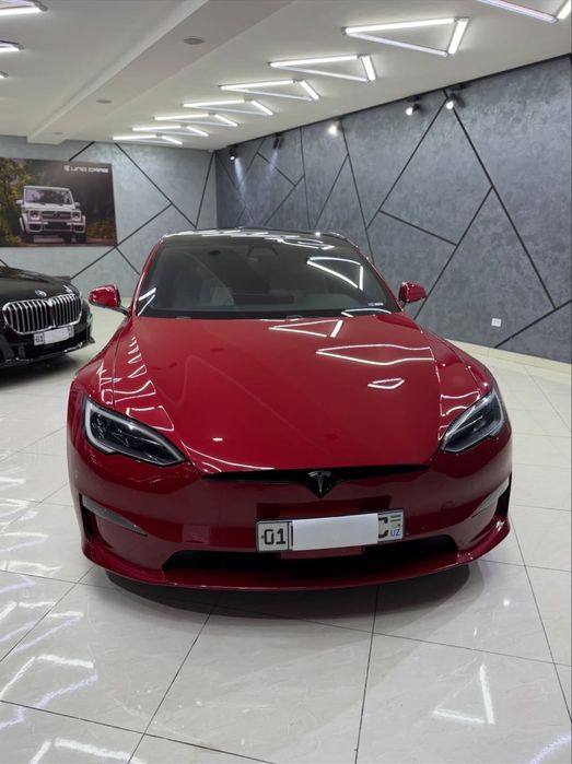 TESLA S PLAID 1000+ hp