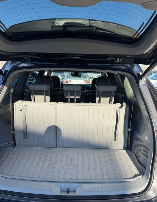 Тойота хайлендер