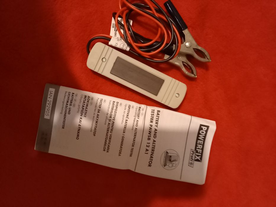 Tester pentru verificarea bateriilor și alternatoarelor