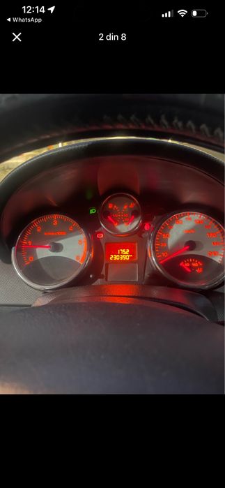 Vand peugeot 207 an 2007 1,6 hdi