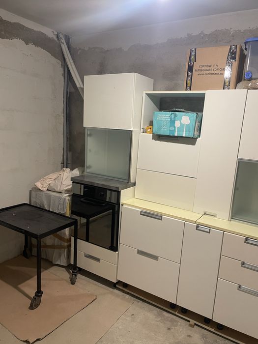 Vand bucatarie ca noua