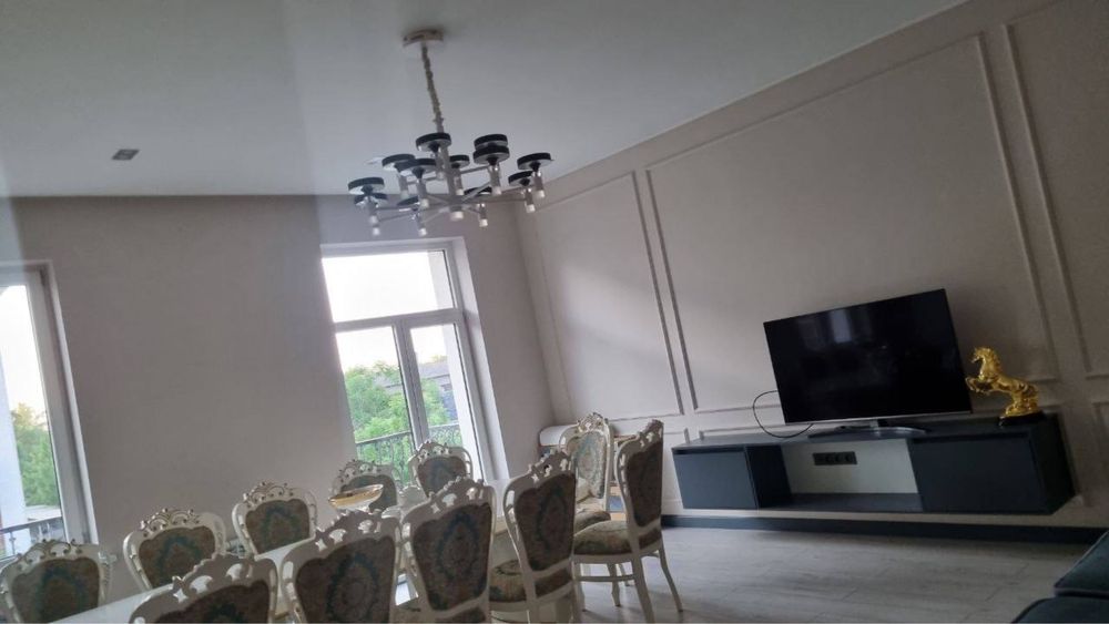 Проиводства хитой стол стул 12 стули