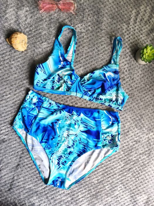 Costum de baie XXL 44
