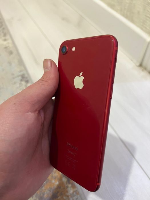 Айфон 8 64гб красный