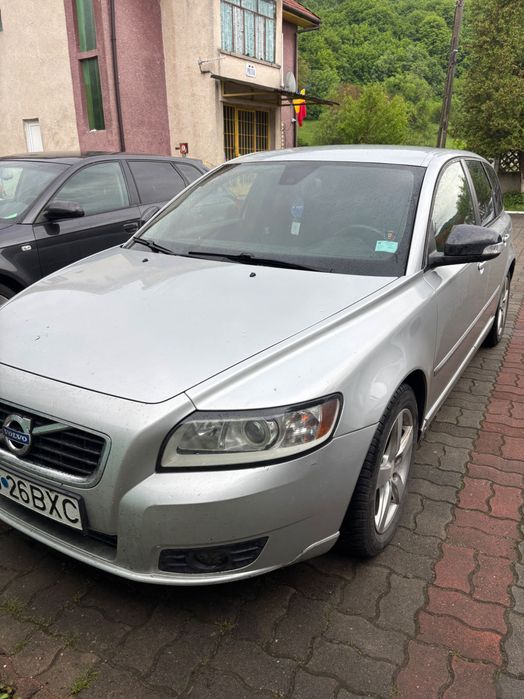 Se vinde Volvo V50
