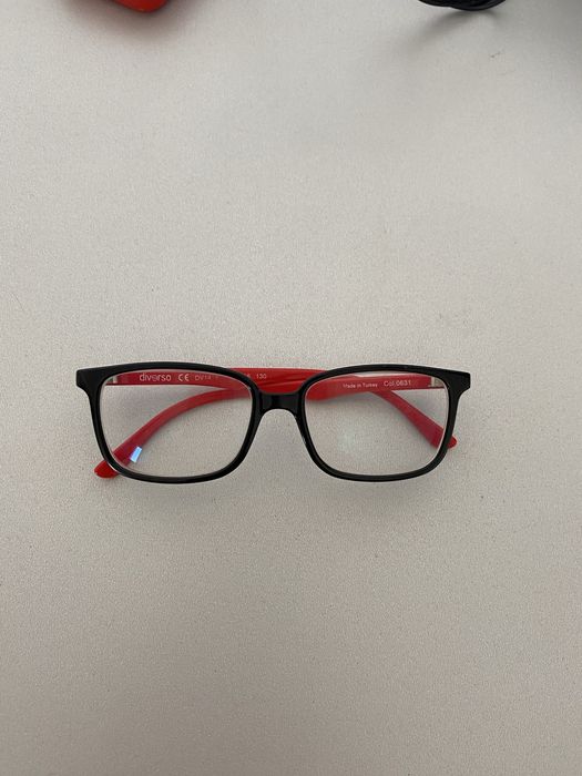 Продам детский оправа diverso