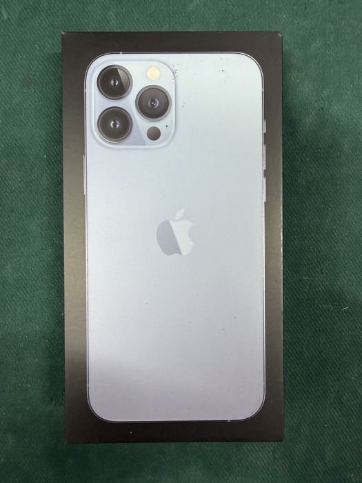 Продам iPhone 13 pro max