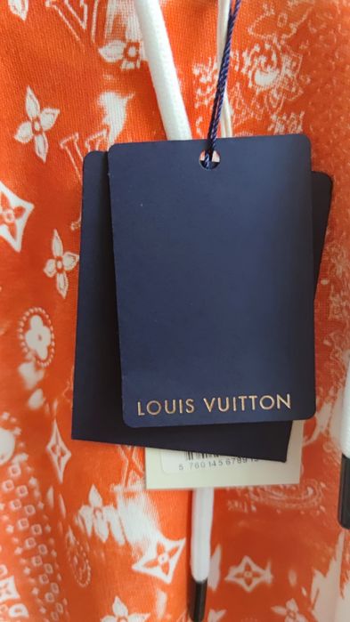 Суичър на LOUIS VUITTON
