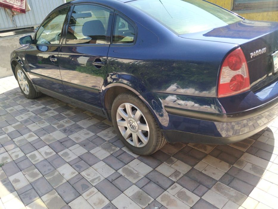 Продам Volkswagen Passat 2001 года