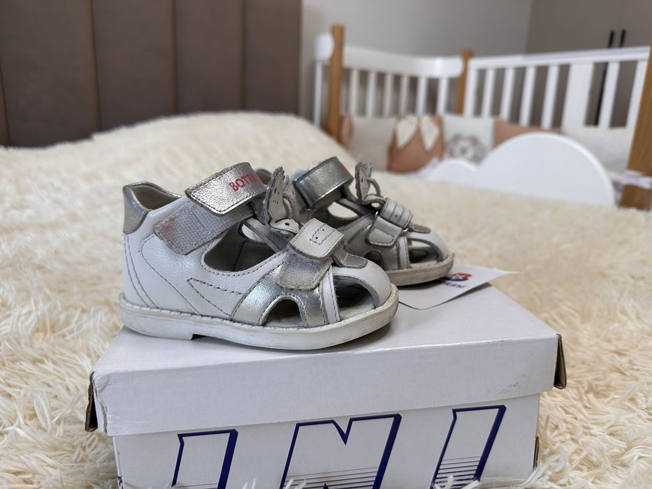 Сандали Bottilini 22 размер ортопеды  кожаные