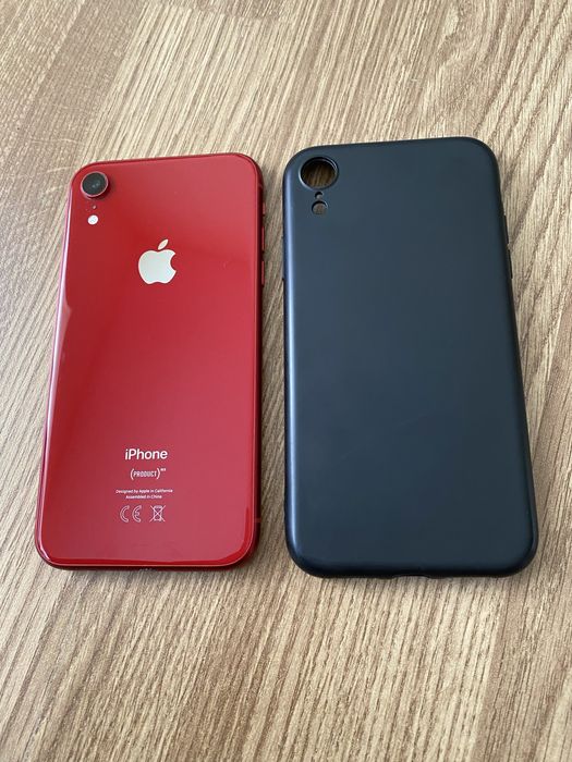 Telefon iPhone XR 128gb m cu incarcator si cablu usb.