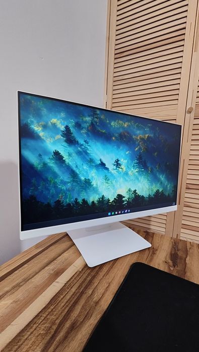 Monitor HP x24ih vopsit alb - pentru setup gaming alb