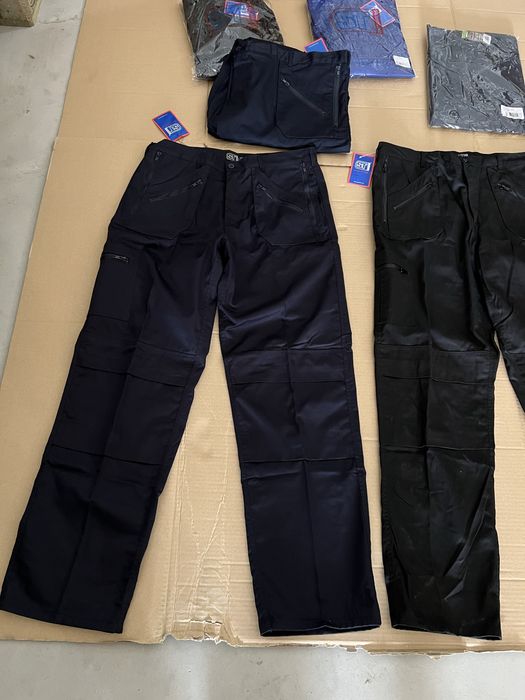 Pantaloni salopetă de lucru 320 perechi, toate marimile. Vand engros