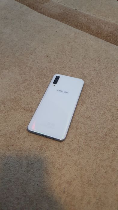Продам samsung galaxy a50 64GB