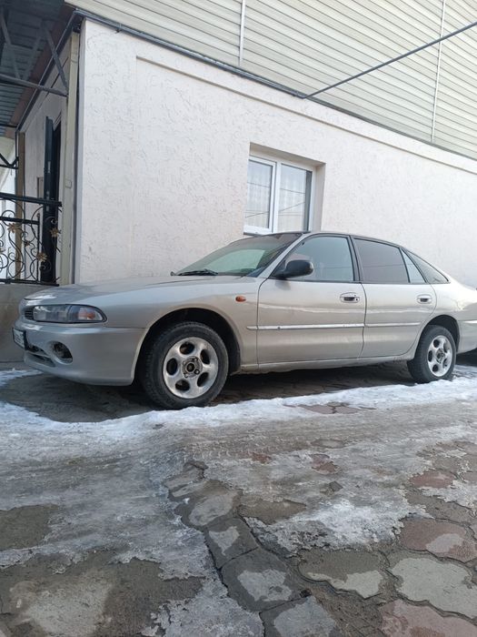 Продам Митсубиси Галант 1994г