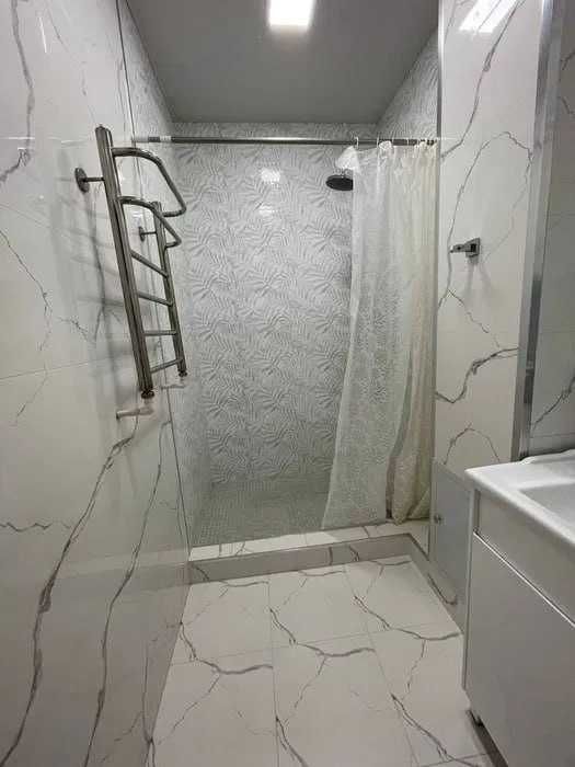 Продается 3\5\9 АЙБЕК ор-р УЛ Афрасиаб Ойбек метро 75м2