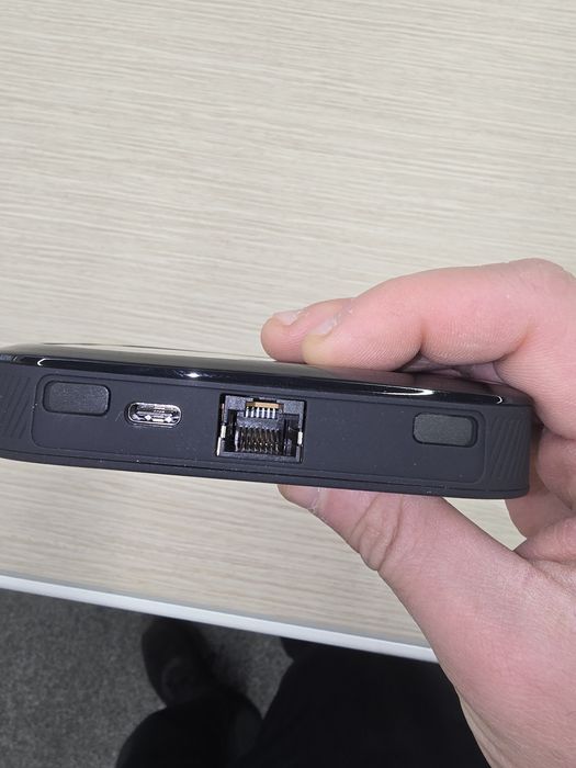 Router NETGEAR Nighthawk M5 (MR5200-100EUS)

 5.00