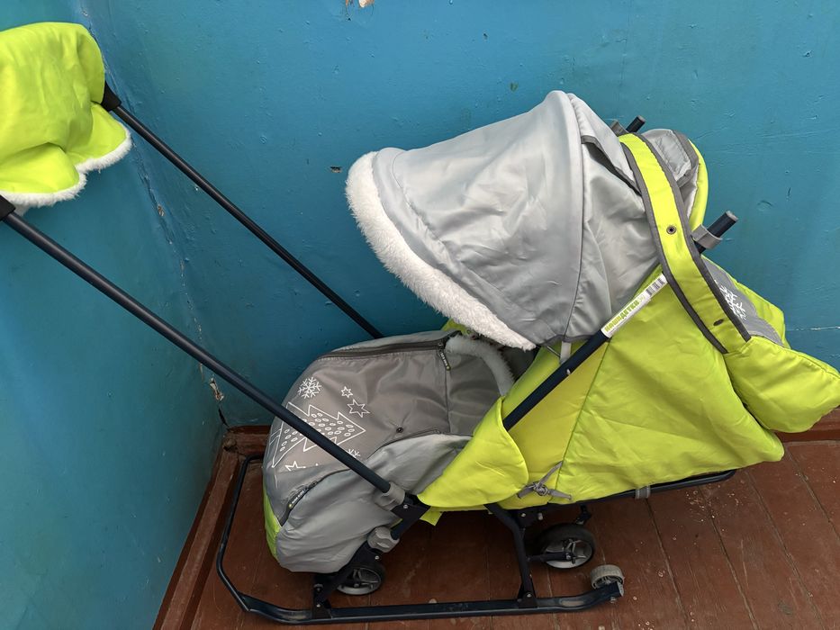 Продам санки-коляска