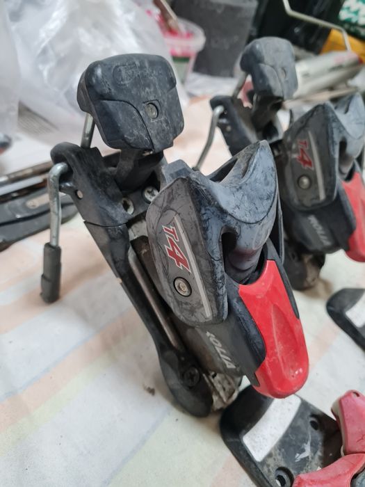 Крепления на лыжи