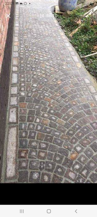 Vând piatra de munte și montez ecsperienta mare  Vând piatra cubica și