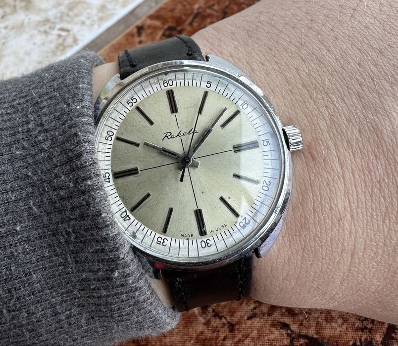 Сьветски механичен часовник Ракета,направен в 1978-84 години