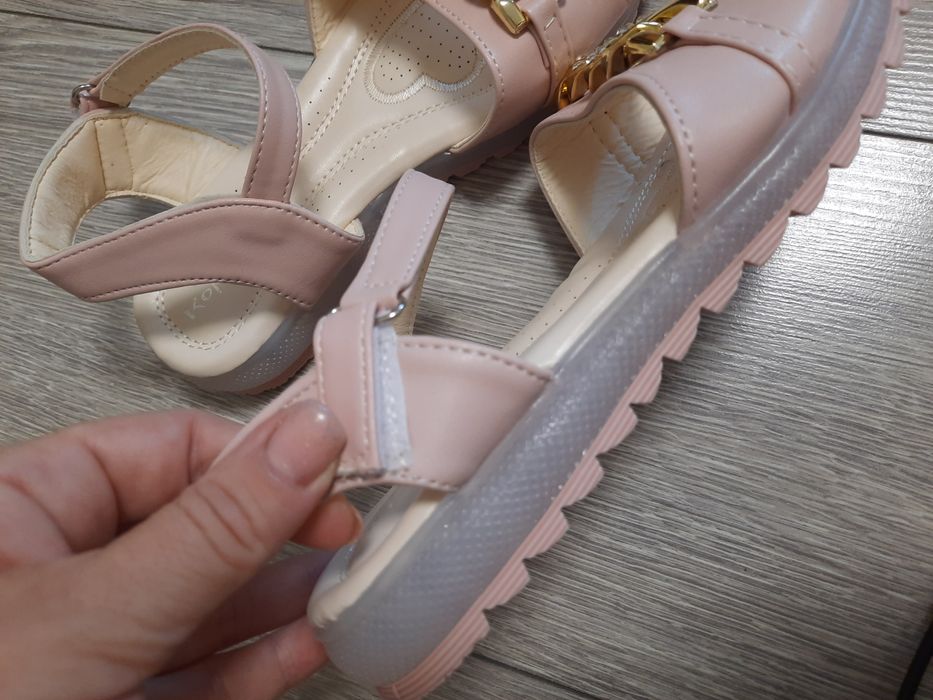 Босоножки,22 см по стельке