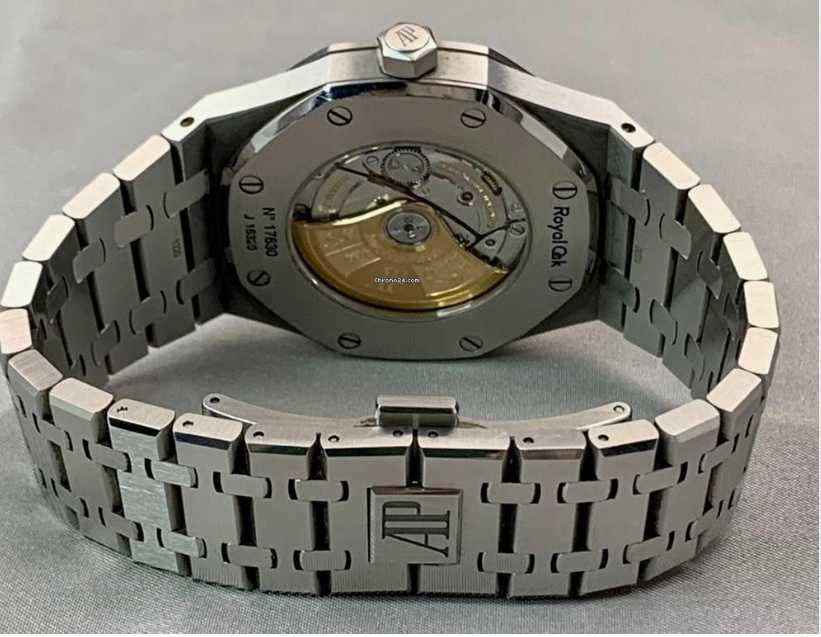 Audemars Piguet Royal Oak Selfwinding Black Dial