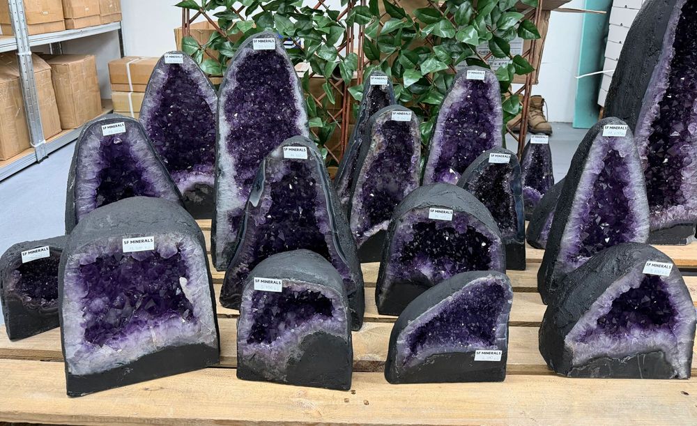 Аметистови геоди