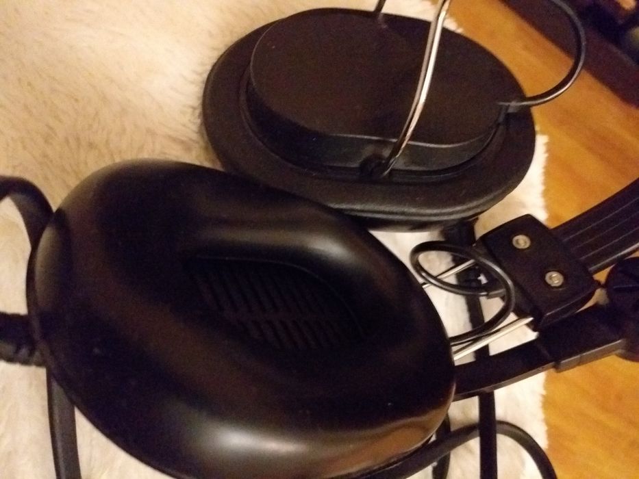 Продам наушники АSC