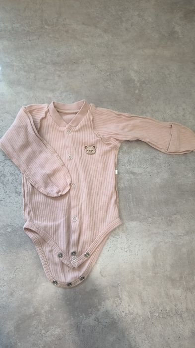 Продам детские вещи