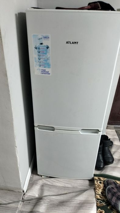 Холодильники 2 штук